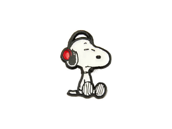 Pin Magpie Peanuts Anstecker Snoopy mit Kopfhörer