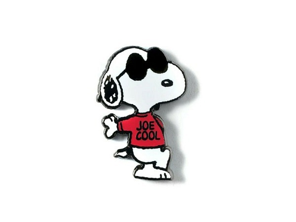 Pin Pintrill Peanuts Anstecker Joe Cool Snoopy