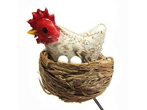 Deko Perlhuhn im Nest