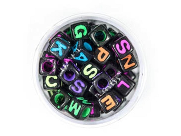 Buchstabenperlen Pracht, Kunststoffwürfel Buchstaben-Set