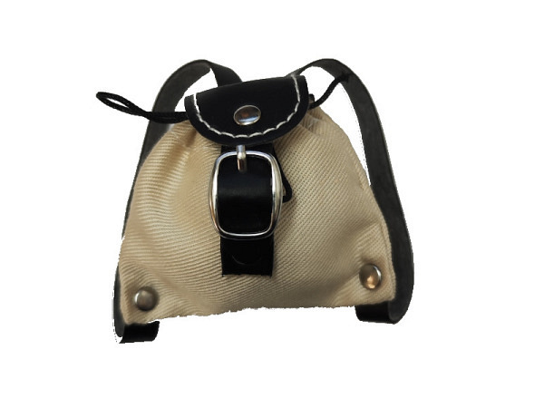Miniatur Accessoires Rucksack beige, schwarz mit Silberschnalle