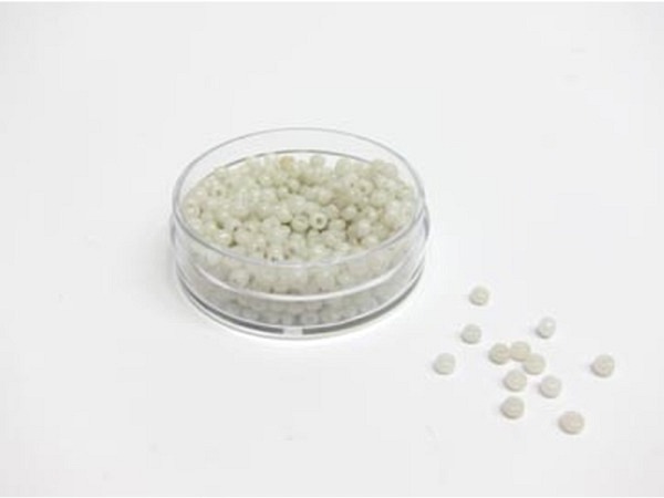 Glasperlen Hudsons Bay Glasperlen 2,2-3mm weiss satt
