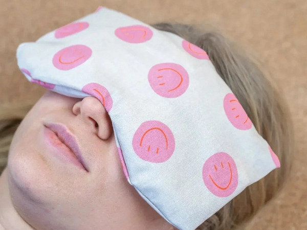 Augenkissen Smiley Pink mit Lavendelfüllung