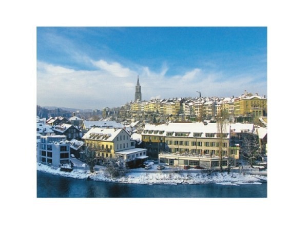 Postkarte Wefo-Verlag Winter Bern mit Blick über das Ufer