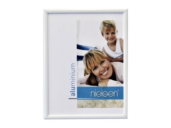 Rahmen Nielsen Classic Aluminium 24x30cm weiss glanz