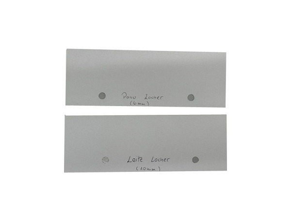 Locher pavo schwarz, aus Metall