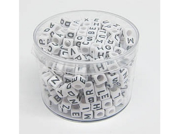 Buchstabenperlen Pracht, Kunststoffwürfel Buchstaben-Set